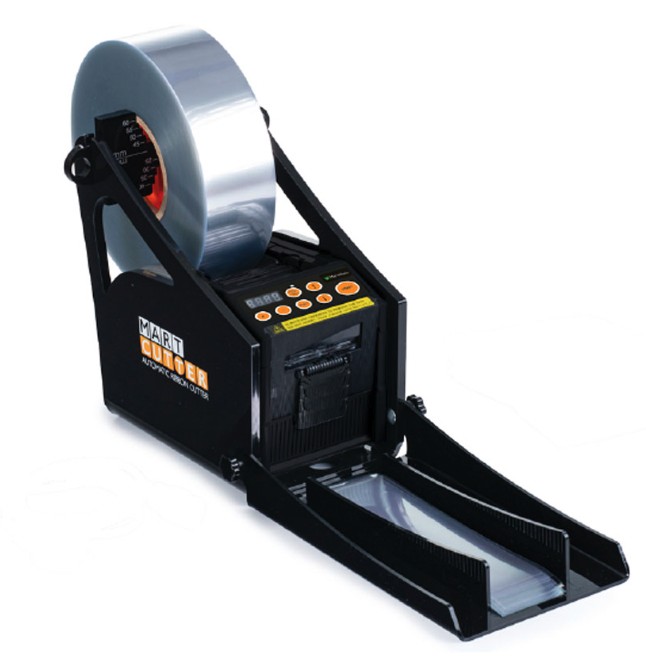 Machine à couper le rhodoïd